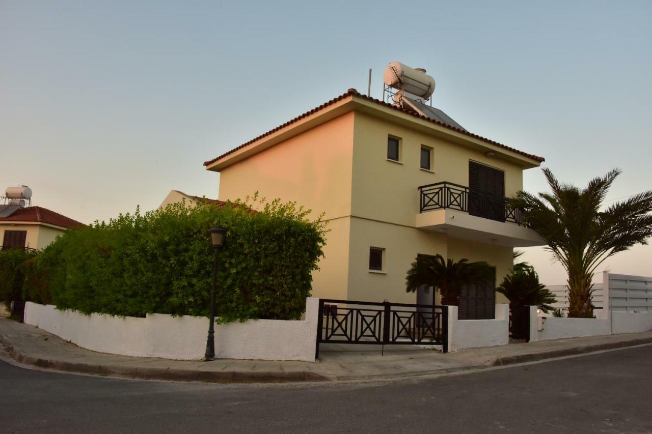Villa Limni Pool House Oroklini Exterior foto