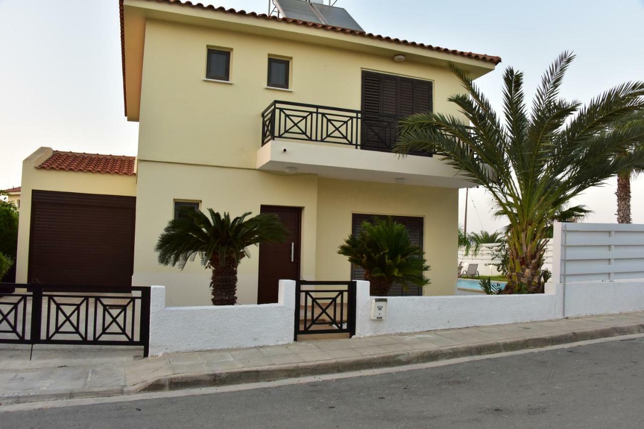 Villa Limni Pool House Oroklini Exterior foto