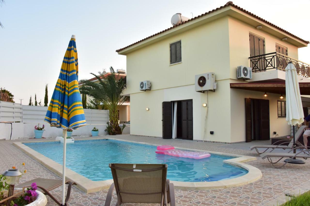 Villa Limni Pool House Oroklini Exterior foto